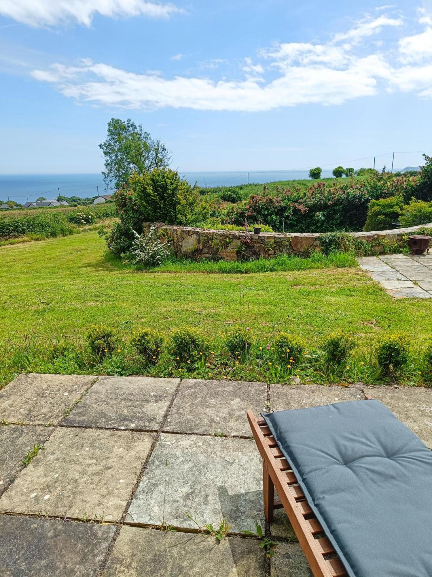 Cedarblue Bed & Breakfast Dungarvan  Exterior photo